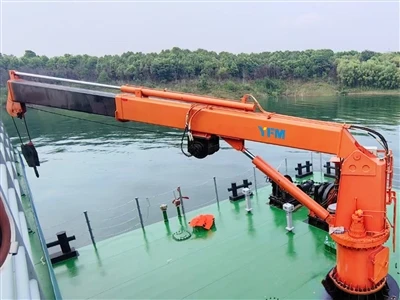 YFM---Telescopic Boom Marine Deck Crane
